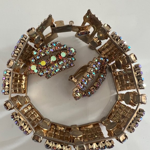 GLAMOROUS VINTAGE WIDE AB Rhinestone JEWELRY SET BRACELET EARRINGS CONTINENTAL - Picture 11 of 12